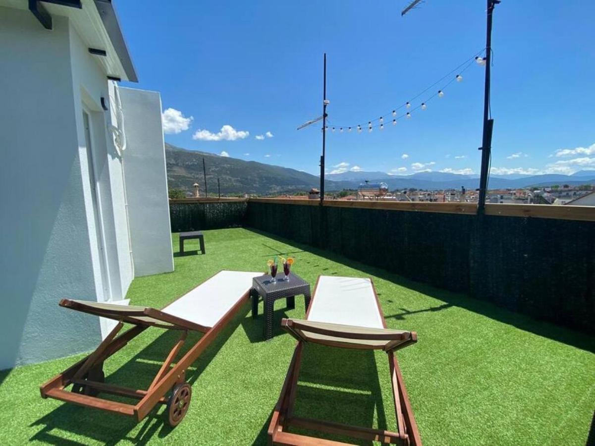 Rooftop Apartment With Garden In Ioánina Exterior foto
