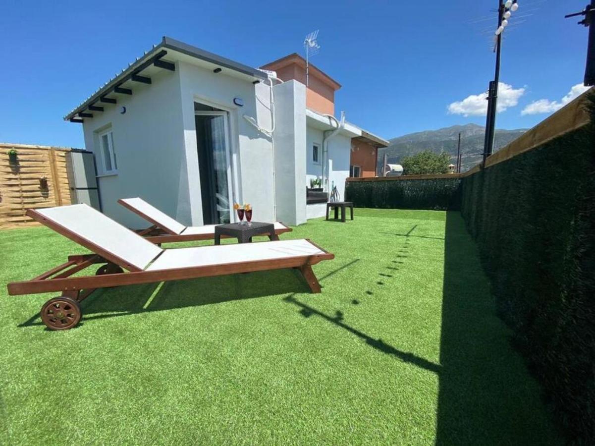 Rooftop Apartment With Garden In Ioánina Exterior foto